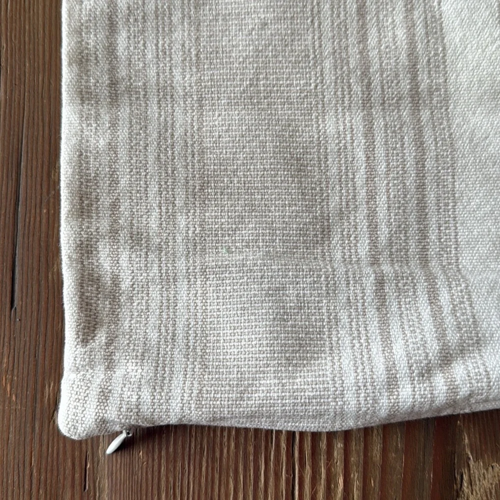 Lauren‎ Ralph Lauren Pillow Cover Striped Cotton Throw Accent Pillow 18x18”